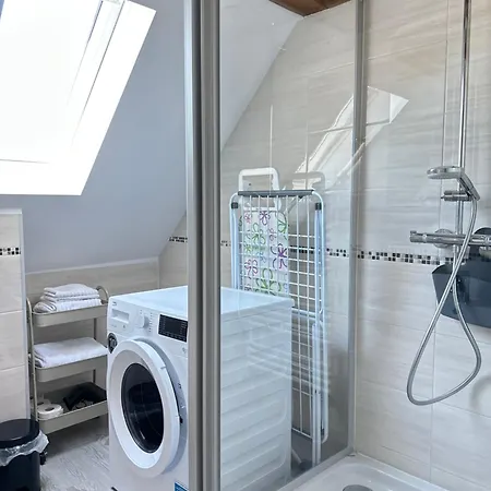 1 Zimmer Wohnung Dg Mit Klimaanlage Und Kleinen Balkon Oedheim Eksteriør billede